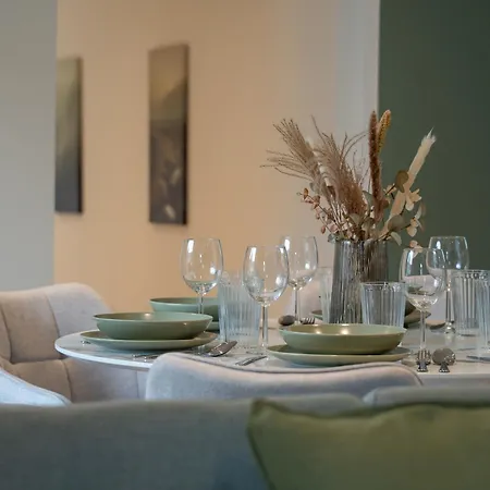 Semesterbostad Heimwaerts - Altstadt-weingut Mit Dachterrasse *